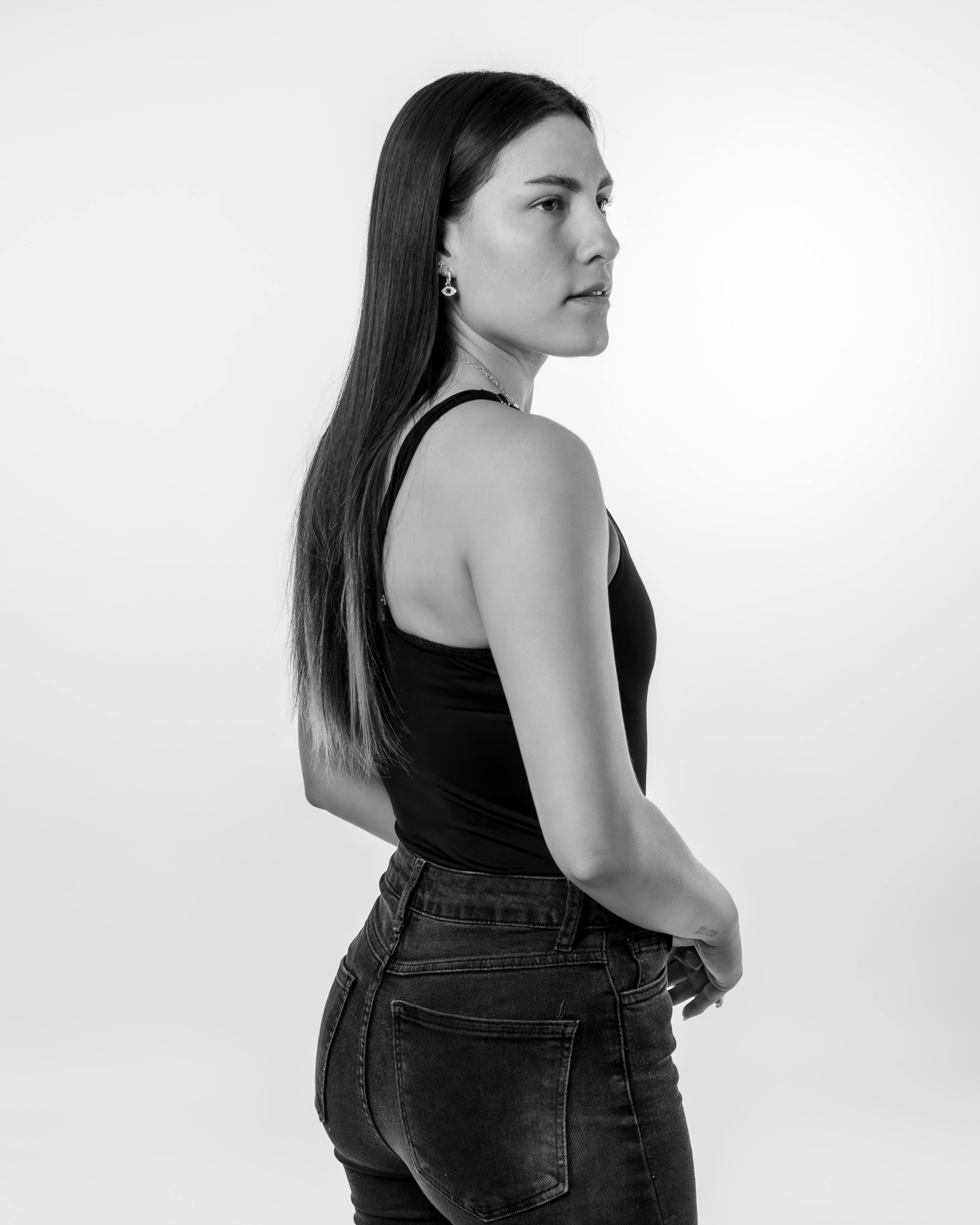 品牌传播创意视觉案例图